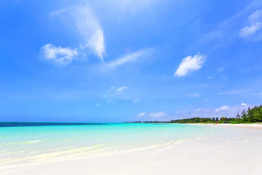 beach in freeport bahamas.